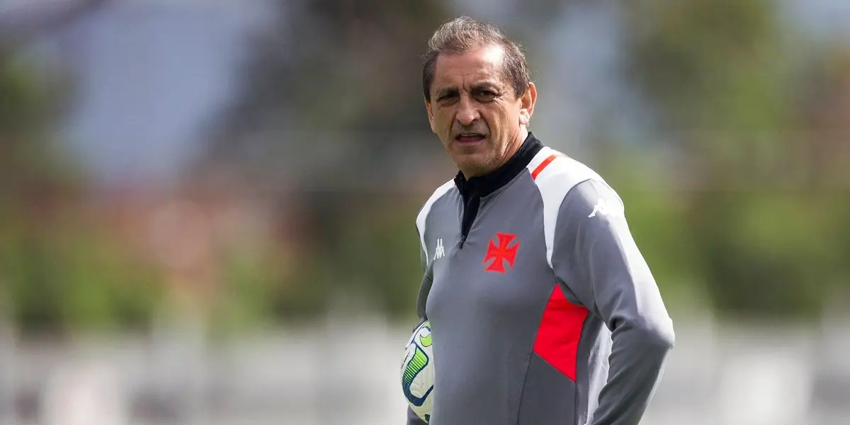 El director técnico riojano podría conseguir la hazaña en la última fecha del Brasileirao.