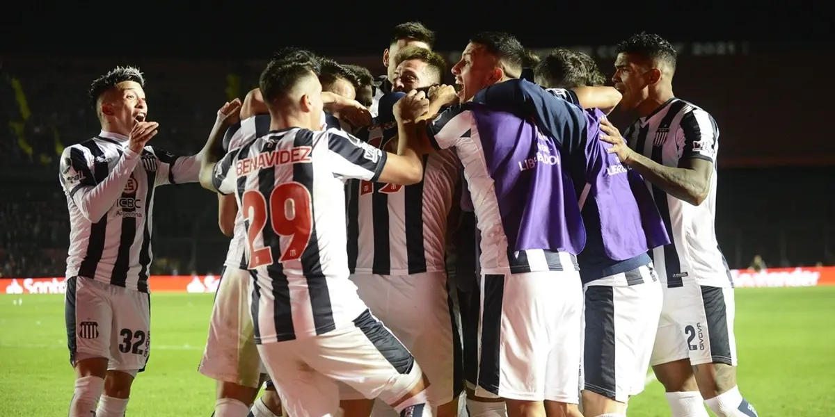 El equipo ‘Albiazul’ se impuso en el Mario Alberto Kempes. 