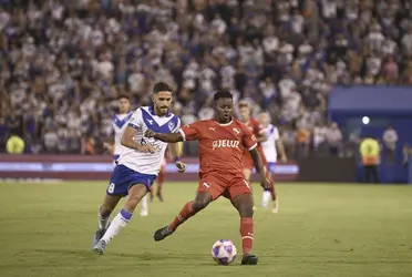 El Rojo -de muy flojo nivel- empató sin goles con el Fortín en el estadio José Amalfitani