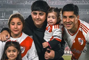 El volante está jugando su último partido en el Estadio Más Monumental con la camiseta millonaria.