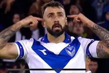 Lucas ‘el Oso’ se enojó mucho al marcar el gol para Vélez.