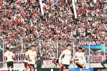 River venció a la Universidad Católica, pero igual hubo apuntados por los hinchas.